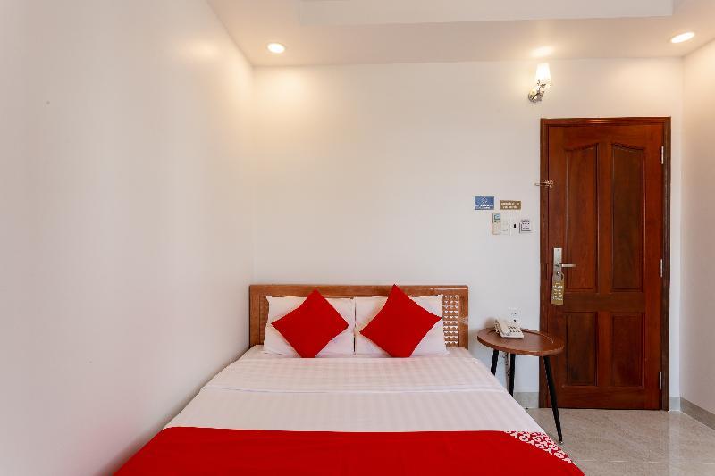 דואונג דונג Bao Phuc Hotel מראה חיצוני תמונה